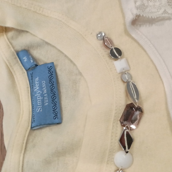 Long sleeve T-shirts - Picture 4 of 4